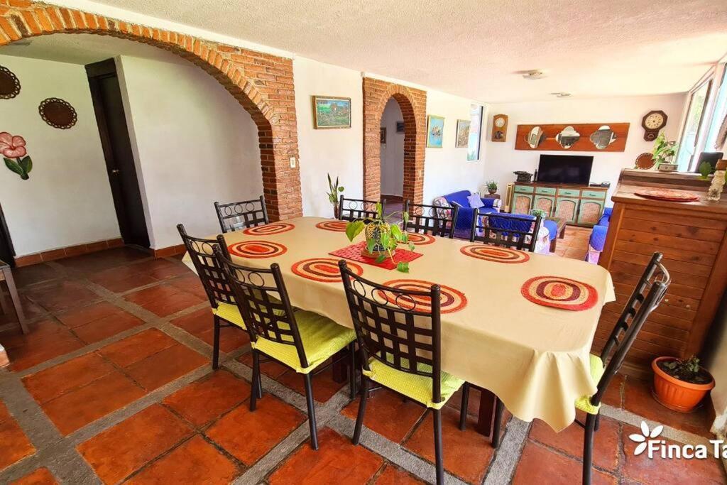 ג'יוטפאק Finca Taino. Hermosa Casa Con Alberca מראה חיצוני תמונה